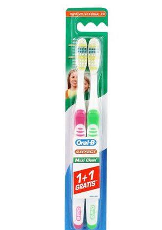 Зубная щетка Oral B Maxi Clean 1+1 (ORB10035)